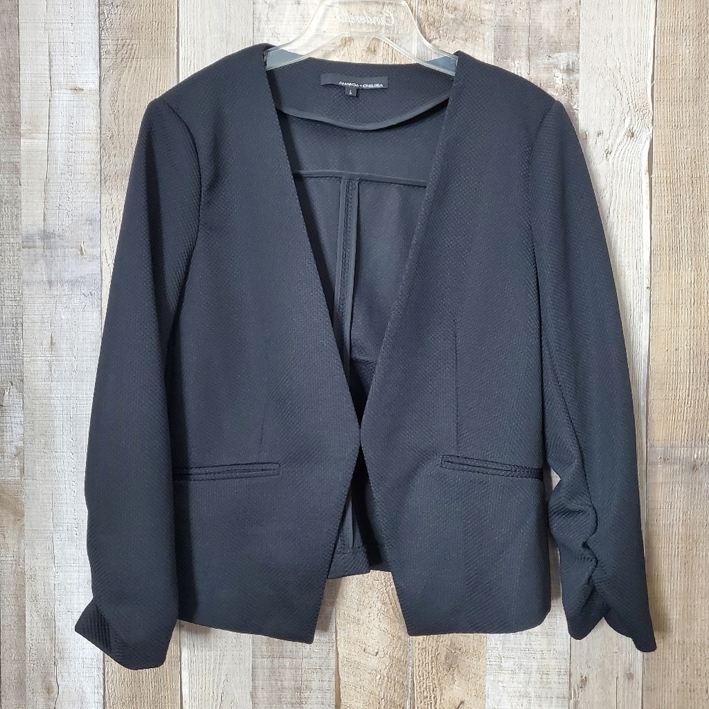 Amanda & Chelsea Black Blazer Rushed Sleeveless Size Large